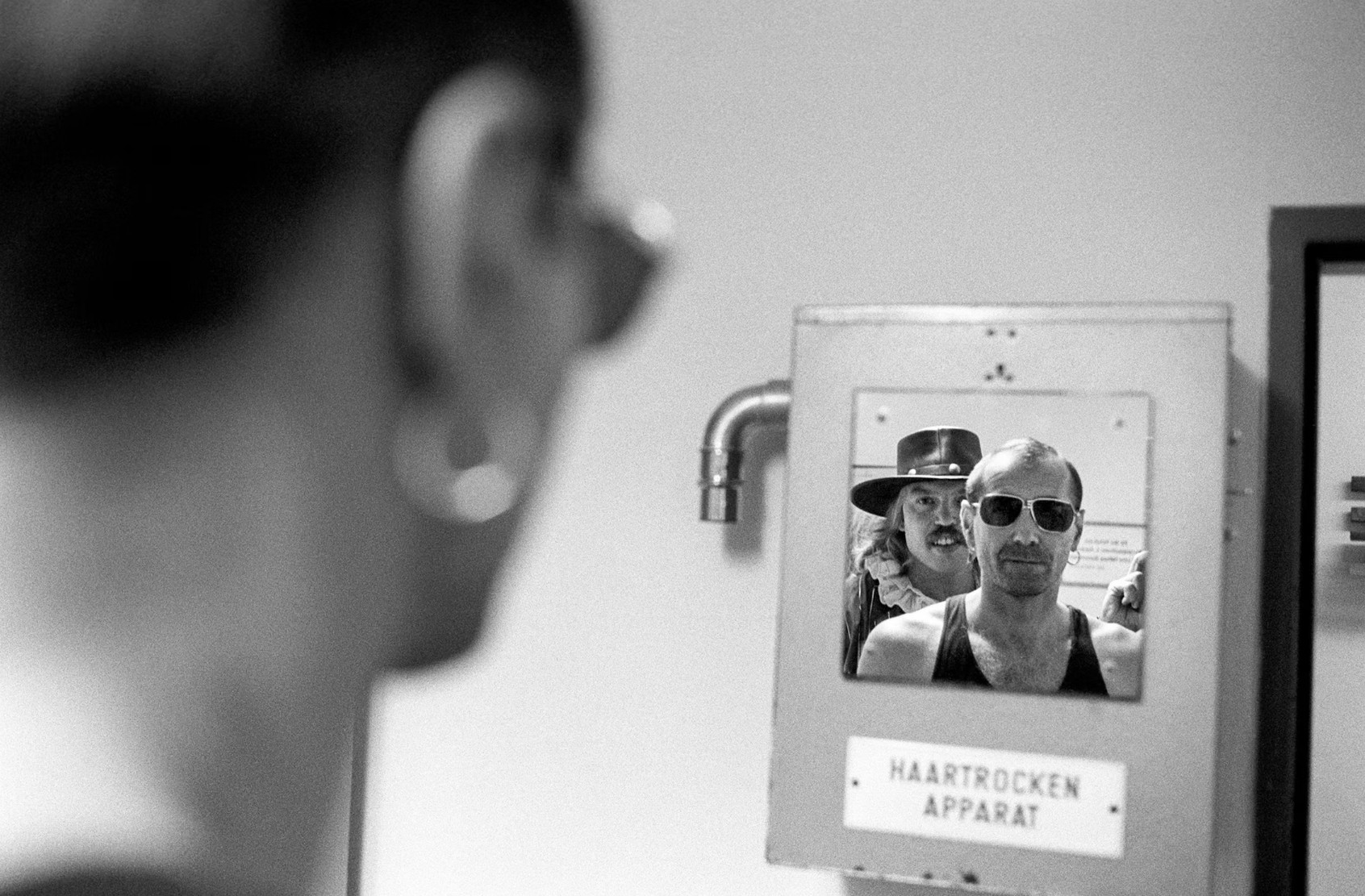 Bandmoment mit Ostbahn Kurti und Leopold Karasek.