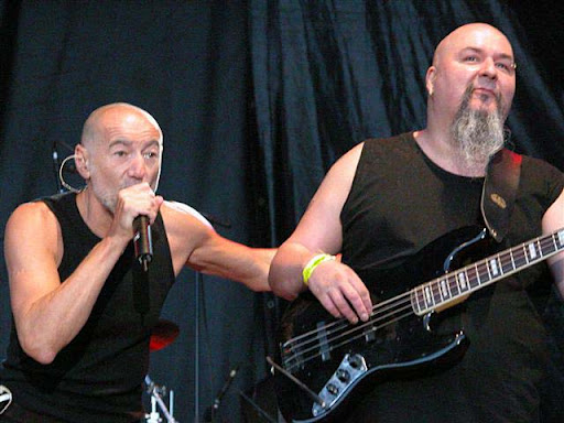 OSTBAHN XI mit Karl Horak live auf der Hohen Warte 2003.