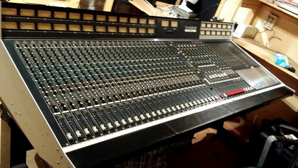 Soundcraft TS12 02